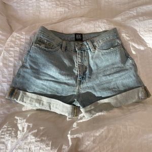 BDG Mom Shorts